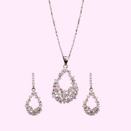 chain pendant set