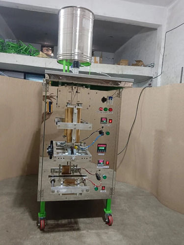 Automatic Hot Bar Lassi Packing Machine