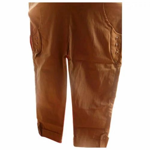 Brown Color Plain Pattern Pure Cotton Ladies Casual Capri