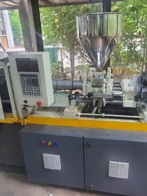 Plastic Injection Molding Machine - Electric, 2 Ejector Force, 2100 Injection Pressure, 180 Fuel Tank Capacity, 350 Mold Thickness, High Efficiency, PLC Control