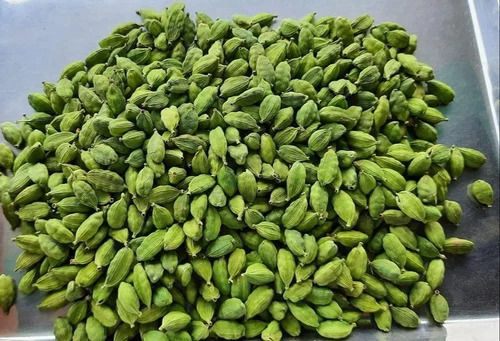 Green Rich In Taste Cardamom