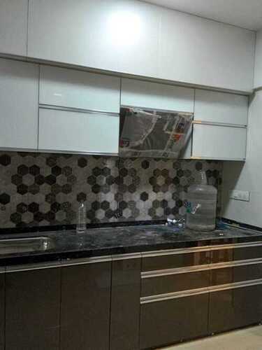 Easy To Clean Hygienic Glossy Finish L Shape Residential Modern Modular Kitchen