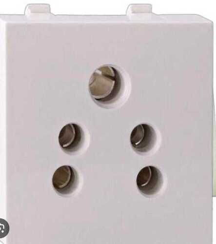 Premium Design Corrosion Proof Five Pin Socket