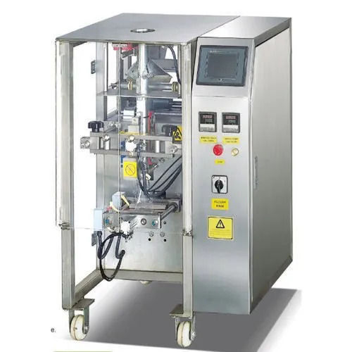 Oil Packing Machine