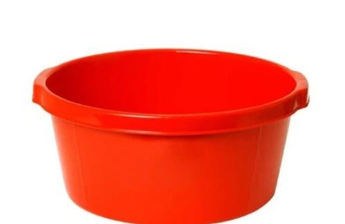 Round Plastic Tubs