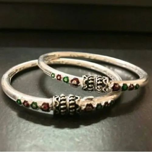 silver bangle 