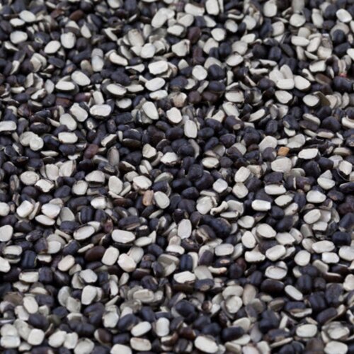 Split urad dal