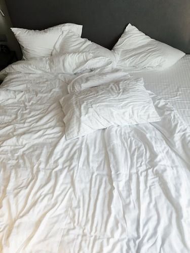 Pure Cotton White Bed Sheets With Pillow Cover