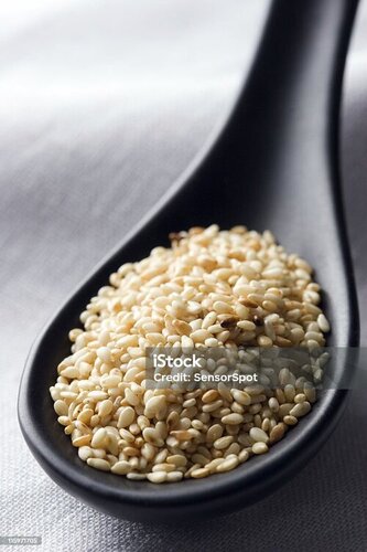 Sesame seeds 