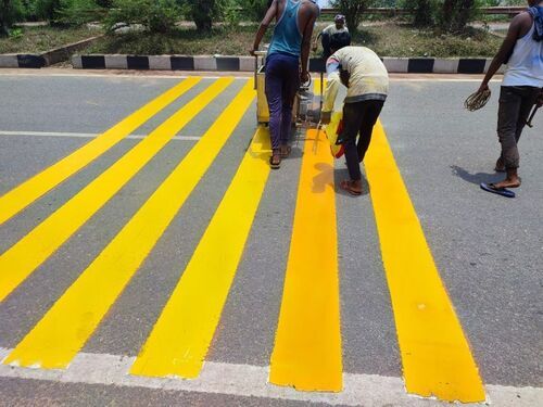 Yellow Thermoplastic Road Marking Paint