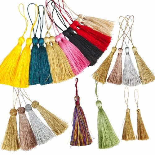 Colorfull Shinny Soft Silk Fancy Tassels