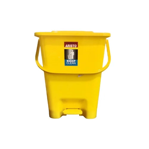Plastic Dustbin By Salebux Enterprises