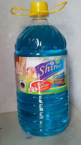 Glass Cleaner - Glycol Ethers Material, Liquid Form, Shiny Blue Solution | Optimum Quality for Effective Glass Cleaning