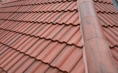 Red Color Plain Pattern Rectangular Shape Roman Tiles