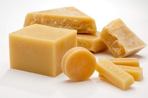 Brown Color Any Shapes Solid Form Natural Bees Wax