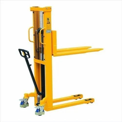 Reel Stacker for Moving Goods