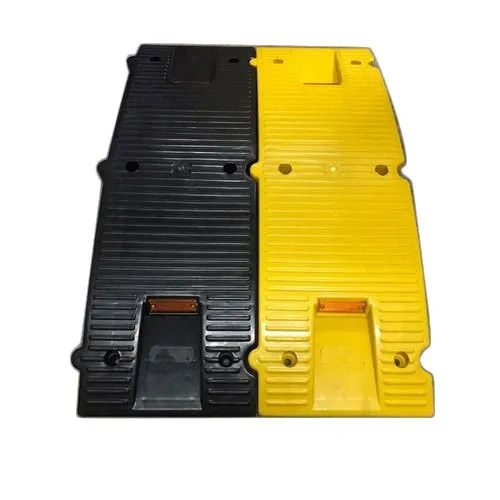 Light Weight And Premium Grade Rubbers Speed Breaker