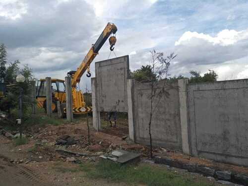 Hard Structure And Premium Design RCC Heavy Wall - Rectangular Shape, Grey Color, New Condition, Optimum Quality | Premium Design for Robust Applications