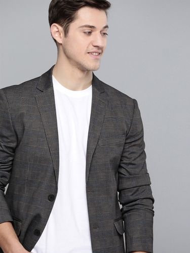 Textured Blazer with Insert Pockets