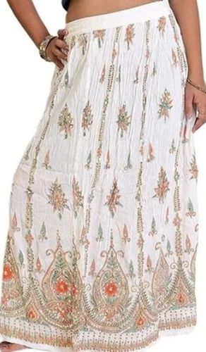 White Color Printed Pattern Rayon Fabric Ladies Skirt