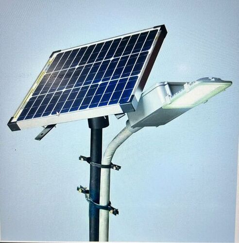 Solar LED Street Light - Ceramic Body, 40W Power, 5700K CCT, IP66 Rating | 120Â° Viewing Angle, 5000 Hour Lifetime, 5m Mounting Height