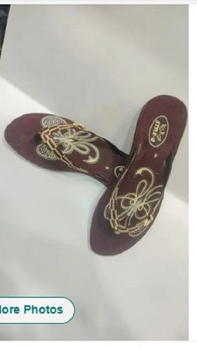 Fancy Ladies Slippers - Immaculate Finish, Various Sizes Available | Superior Designs, Anti Skid, Various Colors for All Seasons