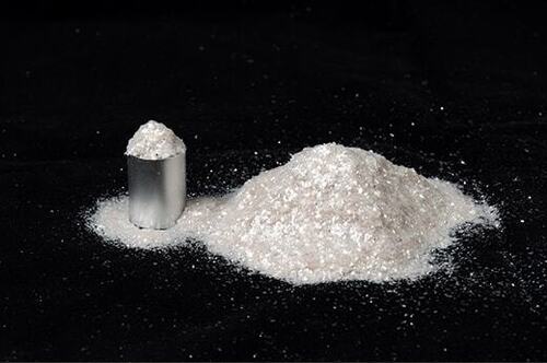 White Technical Grade Mica Powder