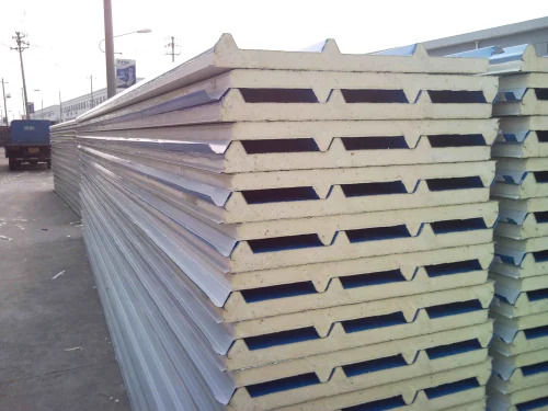 Color Coated Puf Insulated Roofing Panel