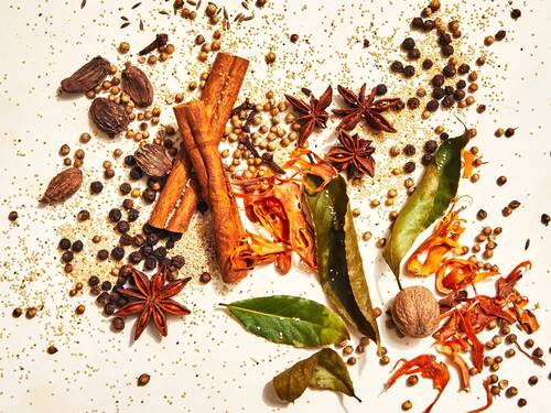 Organic Multi-Flavors Food Spices - A Grade, Dried Natural Blend for Culinary Delights