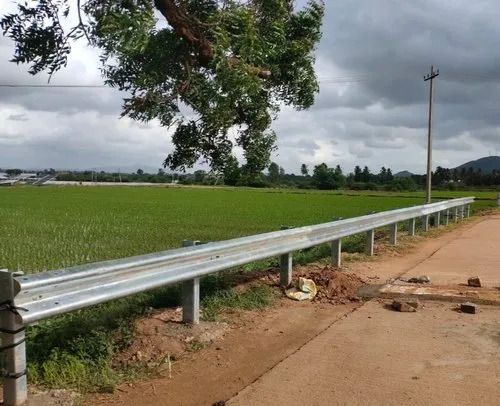 Sturdy Construction W Metal Beam Crash Barrier