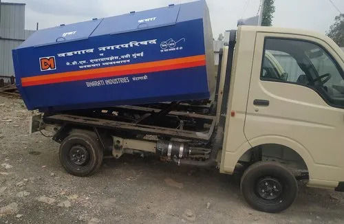 Heavy Duty Close Body Garbage Truck