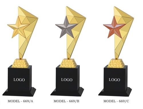 Fancy Star Cricket Trophies - Material: Die Casting Metal