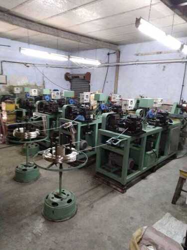 Wire rolling machine