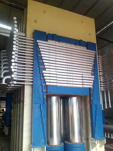 Core Dry Press Plywood Machine