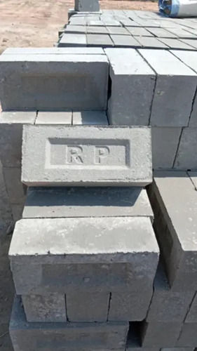 Grey Color Rectangular Fire Resistant And Durable Fly Ash Bricks