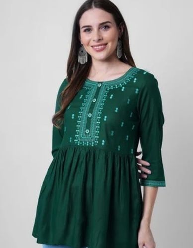 Green Color Printed Pattern Round Neck Ladies Rayon Fancy Top