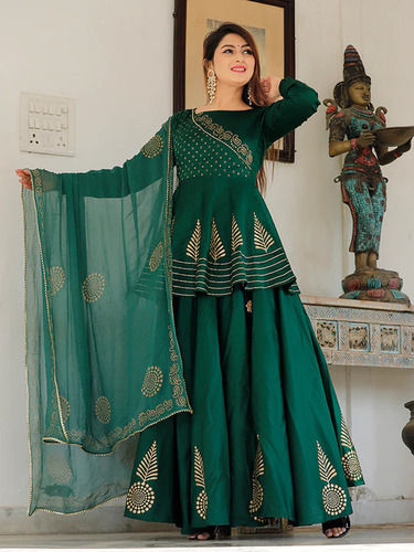 Lehenga Choli Set