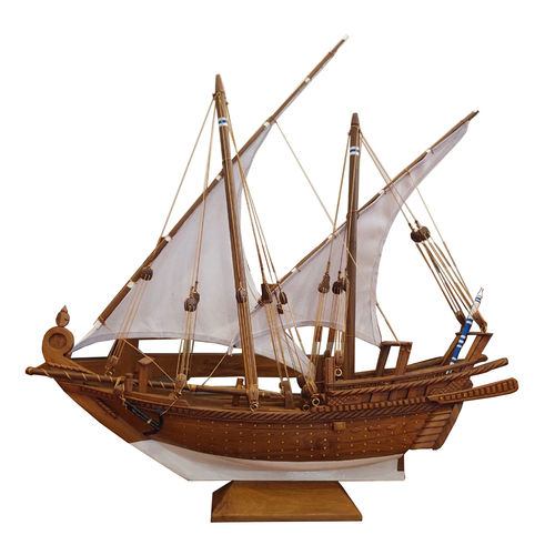 Teakwood Sumbok Boat Miniature