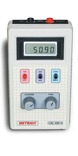 Handheld Digital Voltage And Current Calibrators