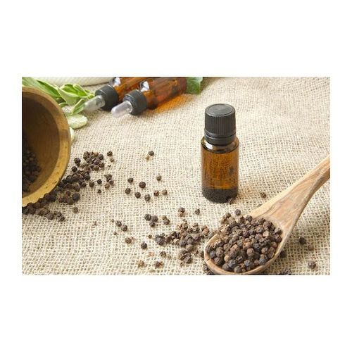 100% Pure Black Pepper Essential Oil for Cosmetic and Pharma Industry