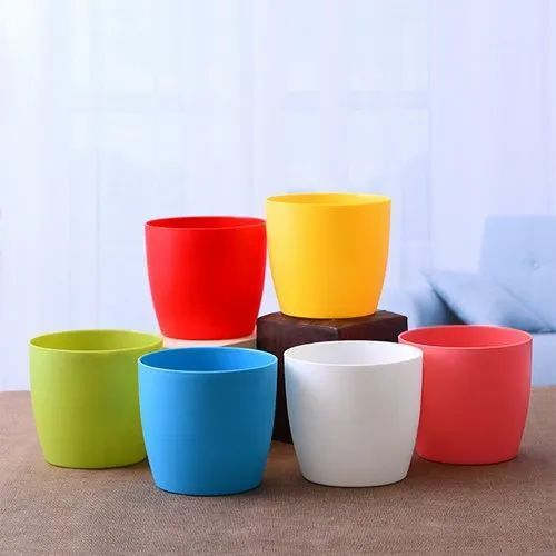 Round Plastic Pot 