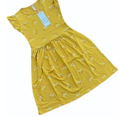 Short Sleeves Printed Girls Cotton Frock For Casual Wear