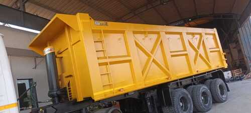 High Strength Rugged Constructed Tip Trailer 32 CUM