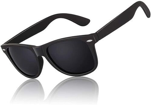 Casual Wear Light Weighted Creak and Scratch Resistant Plastic Fashionable Men Sunglasses