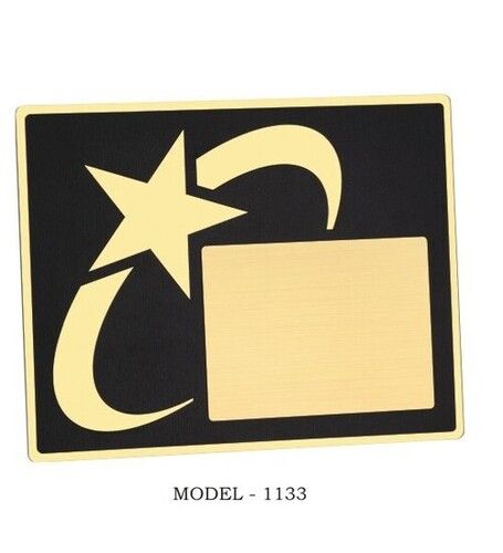 Plain Square Shape Gold Plated Metal Wooden Shields