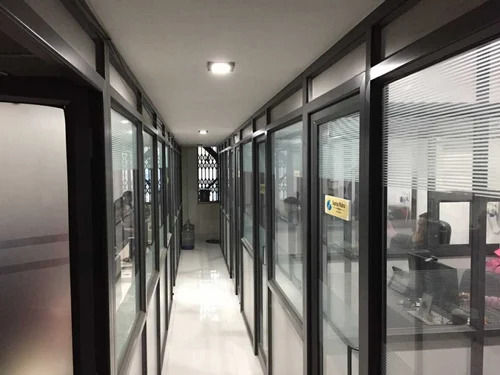 Modern Fancy Aluminum Section Partition Service