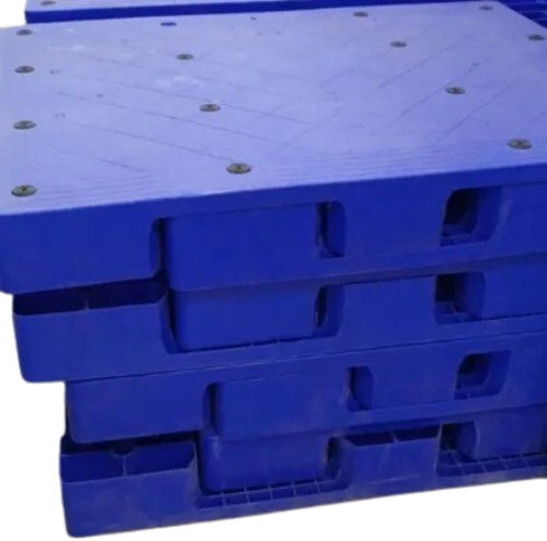 Plastic Pallets - Rectangular & Square Shape, Polished Surface Finish | Durable & Fine Finishing in Blue Plastic