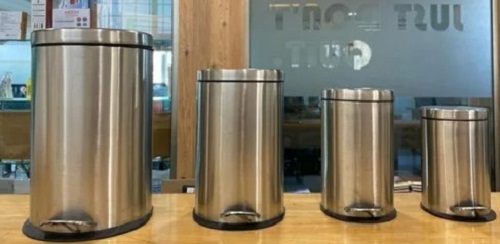 SS Plain Pedal Bin