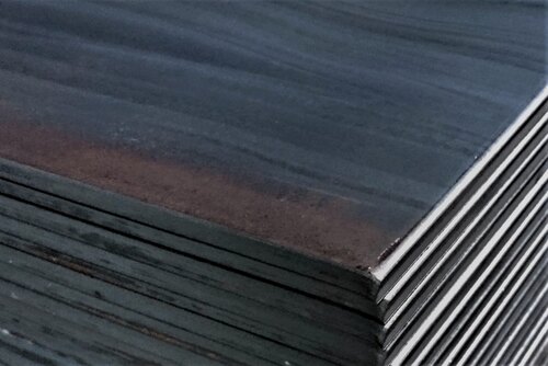 Mild Steel Hot Rolled Sheet - Polished Rectangular Plate, Silver Color Finish for Construction Applications