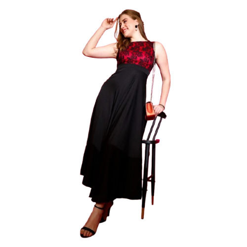 Ladies Scarlet Noir Crepe Fit Flare Gown